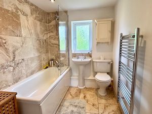 bathroom- click for photo gallery